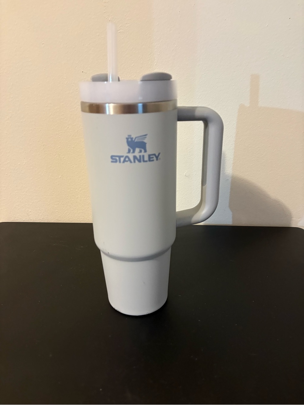 Stanley White Travel Mug with Handle and Straw